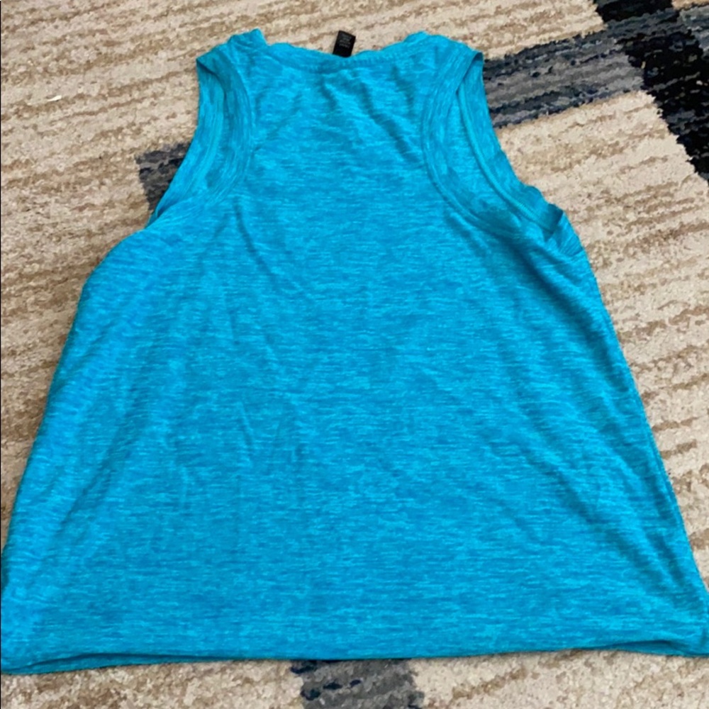 Workout tank - Picture 2 of 2